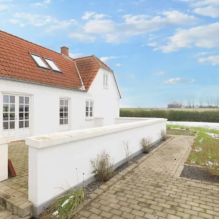 8 Person In Bogense-by Traum * Bogense